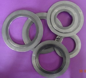 衡州鐵網(wǎng)<a href='http://m.gzxdmm.com/' target='_blank'><u>蝕刻</u></a>聯(lián)系電話(huà)